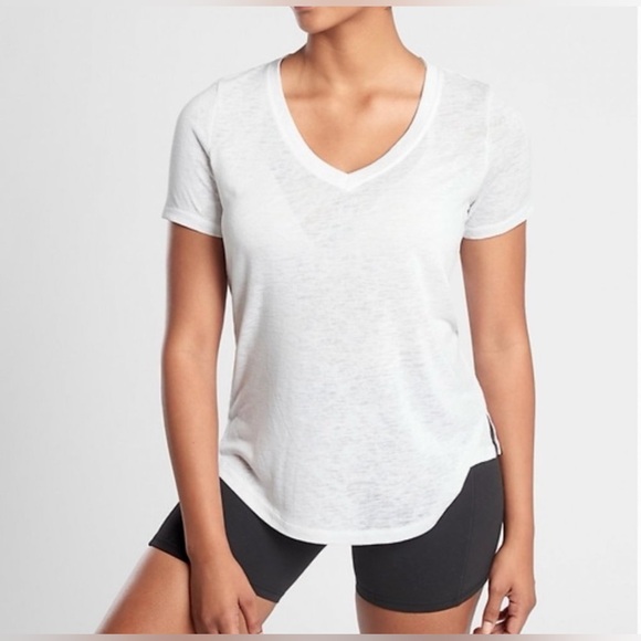 Athleta Tops - NWT Athleta White Scoop V-Neck‎ Short Sleeve Breezy Tee Top XL